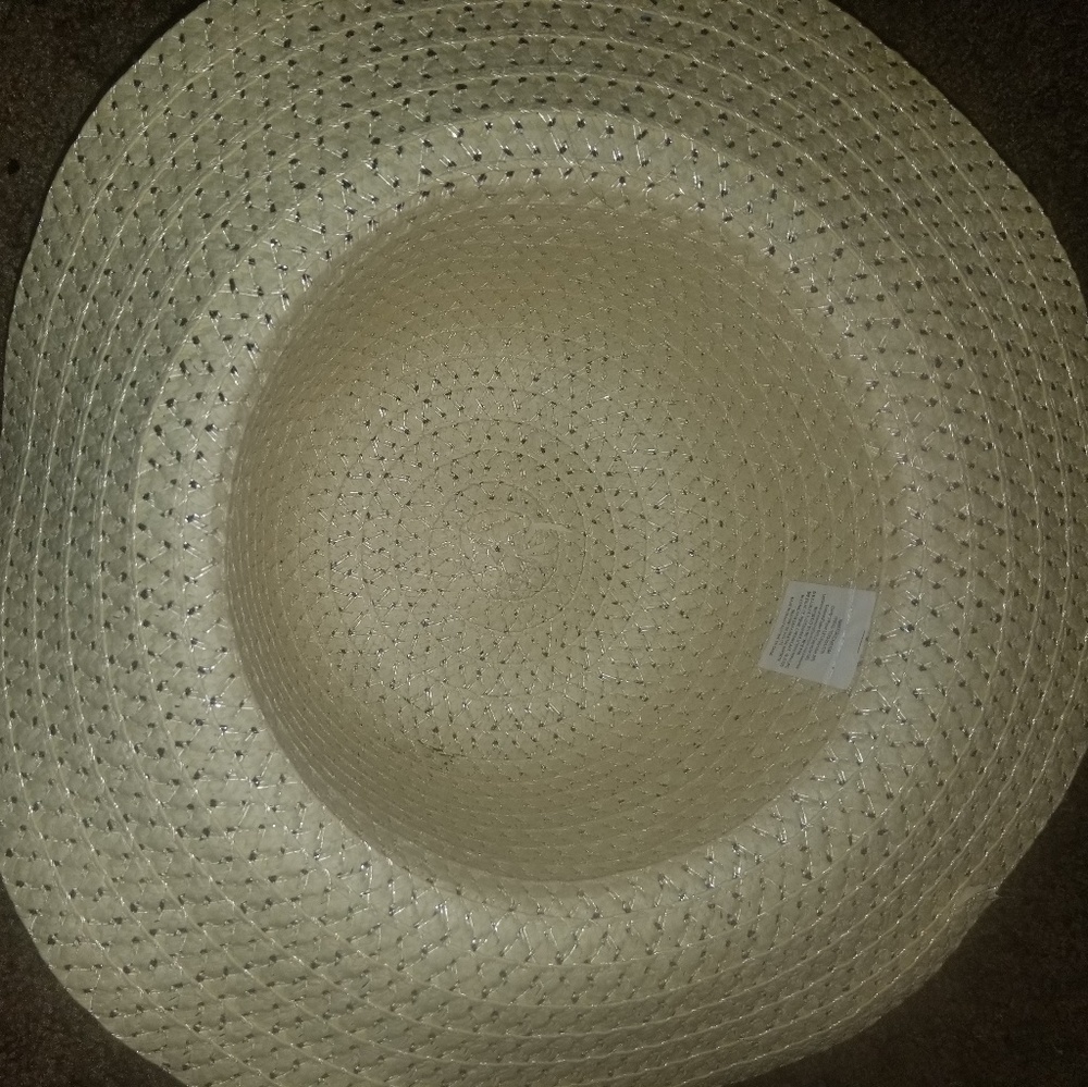 ***Sold***👒Floppy Beach Hat👒 - Black - Picture 3 of 3